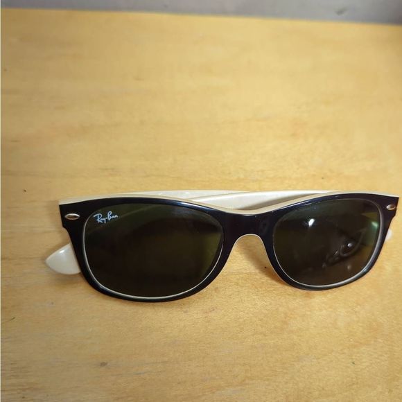 Ray-Ban Accessories - Ray-ban New Wayfarer Colormix Black and Cream Sunglasses